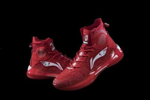 国产高档球鞋视频